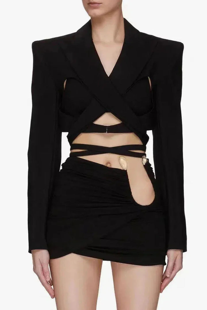 Harper Brooklyn | Blazer, strong-shoulder, cutout