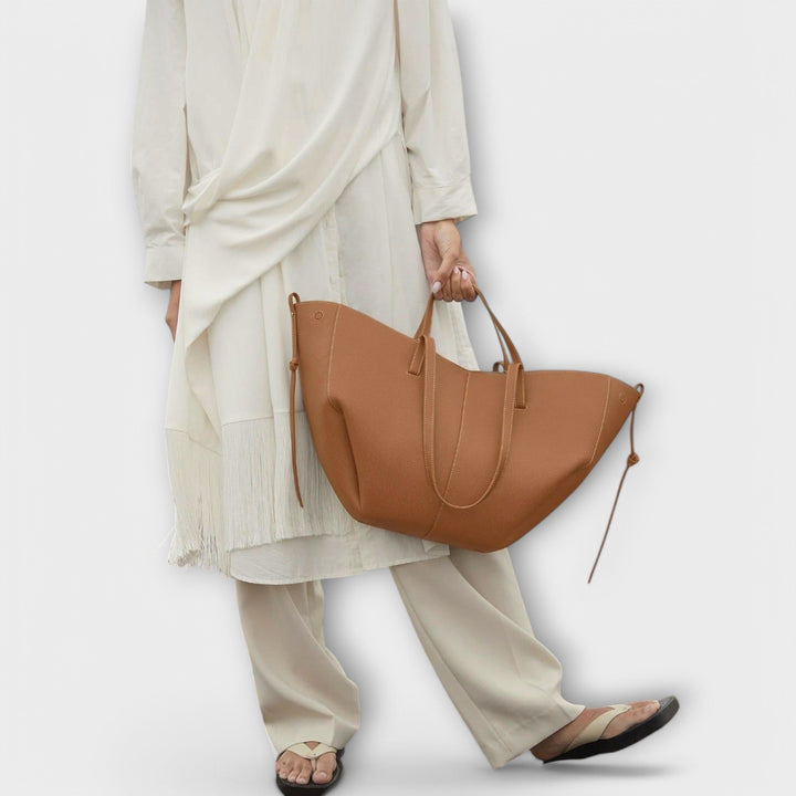 Harper Brooklyn| Aura - Product Type