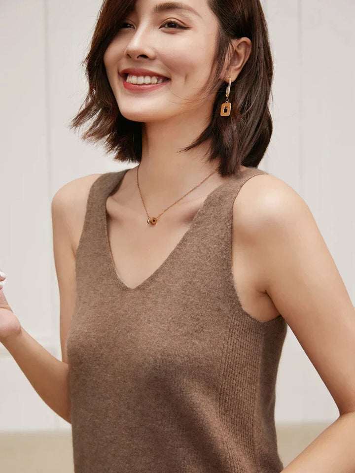 Harper Brooklyn | Cashmere V-Neck