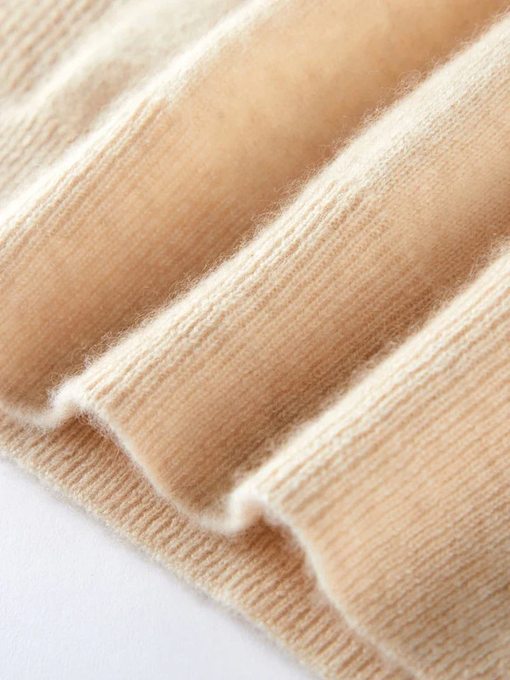 Harper Brooklyn | Cashmere V-Neck
