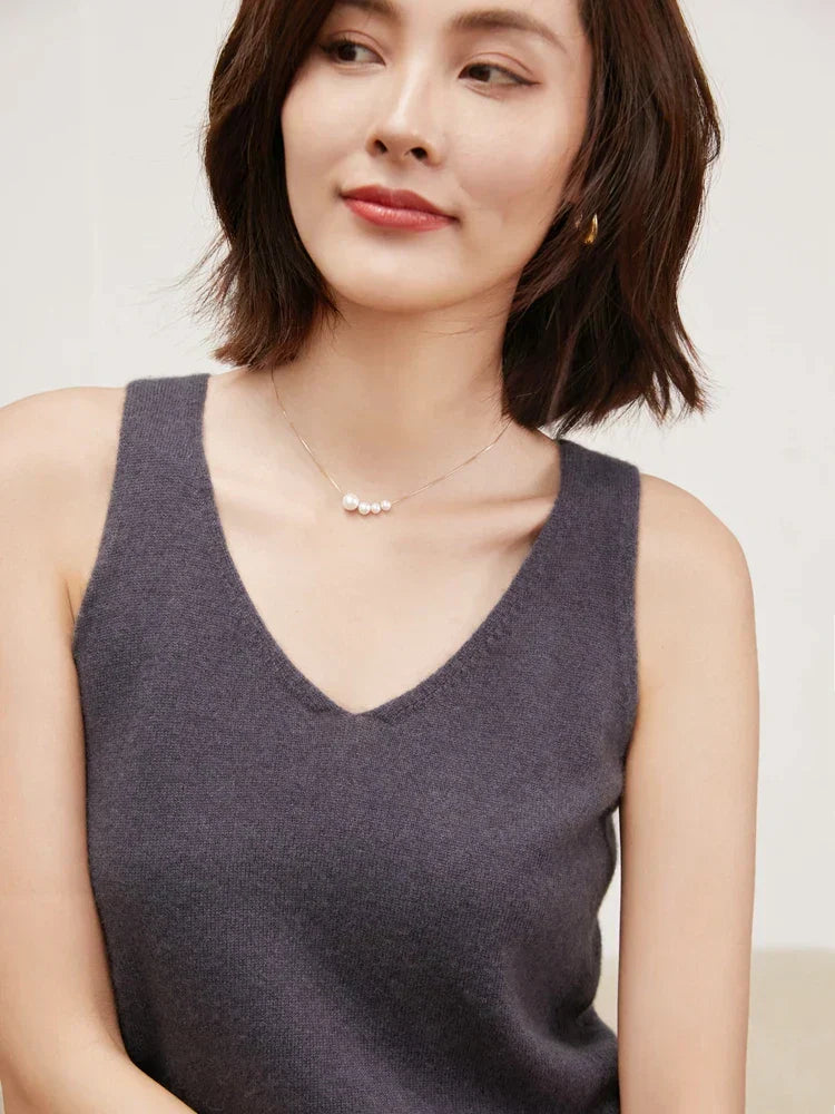 Harper Brooklyn | Cashmere V-Neck