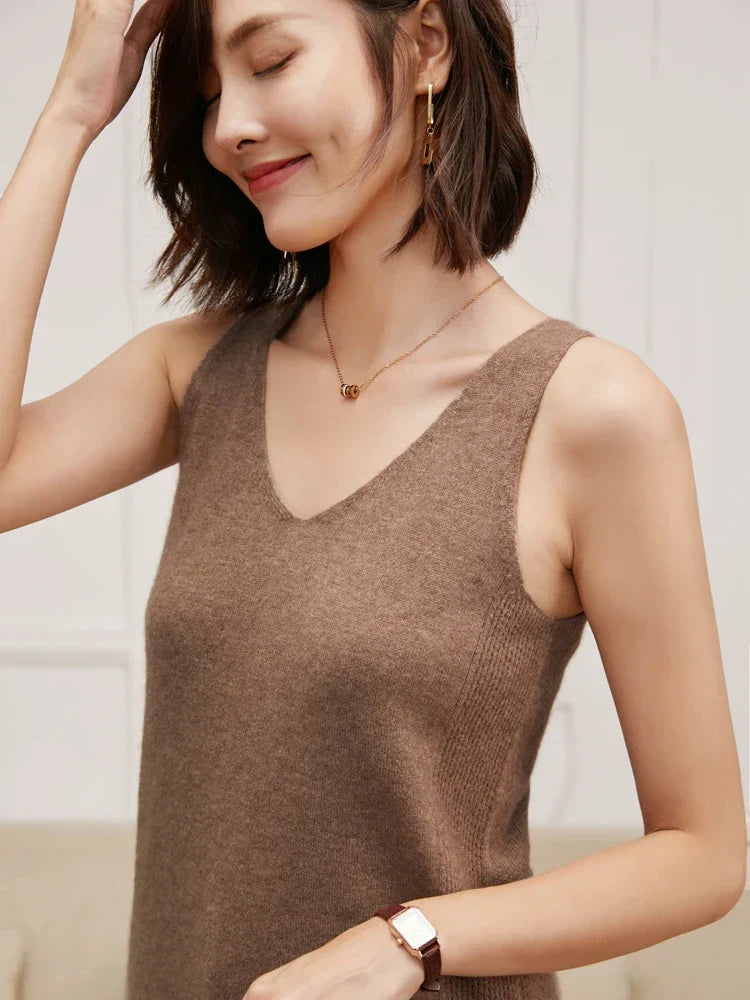 Harper Brooklyn | Cashmere V-Neck