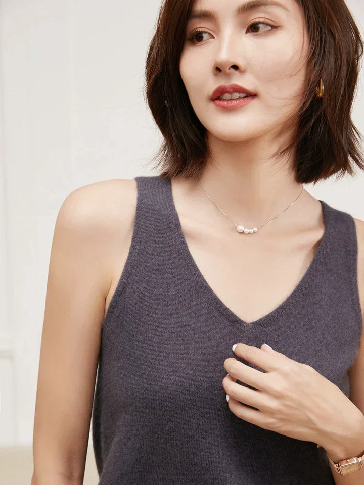 Harper Brooklyn | Cashmere V-Neck