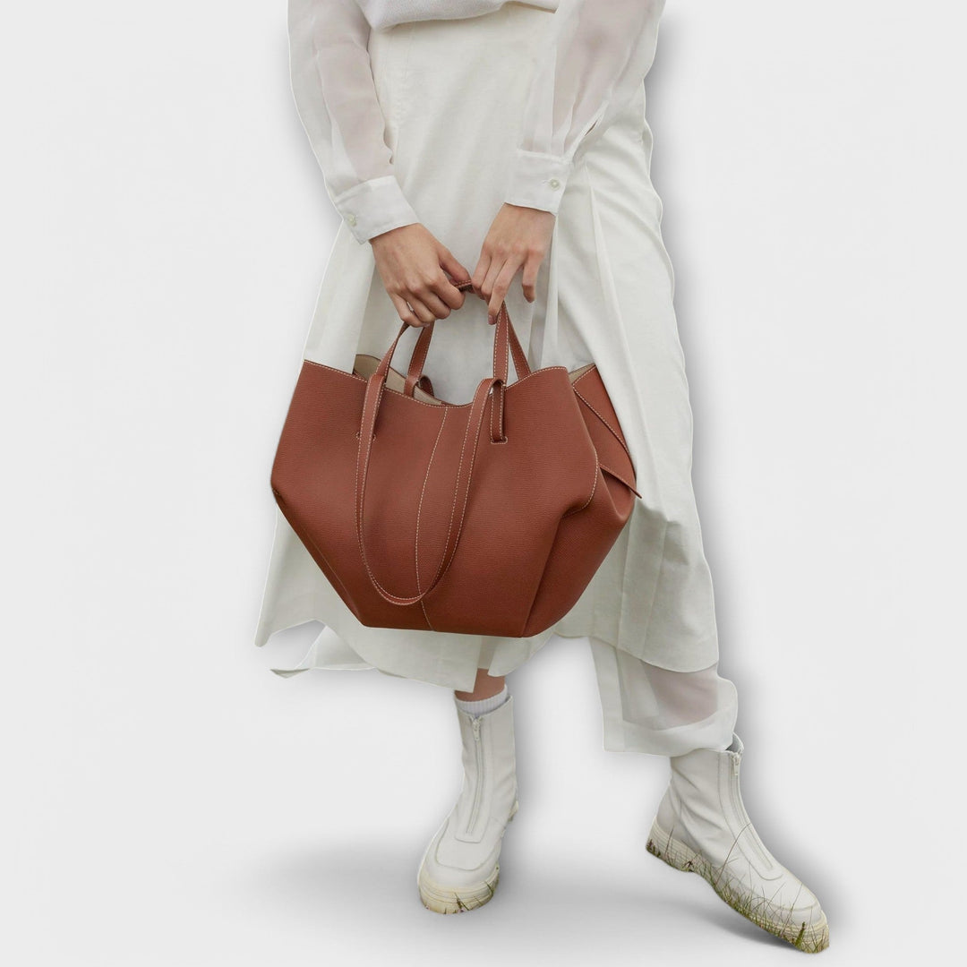 Harper Brooklyn| Aura - Product Type