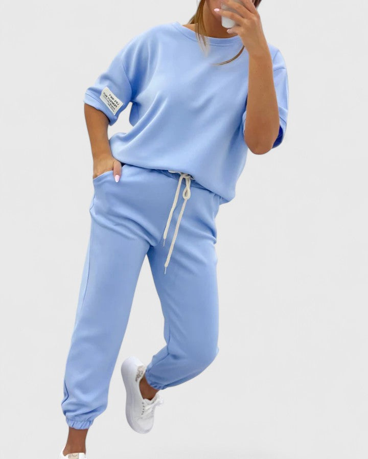 Harper Brooklyn | Comfortable Set