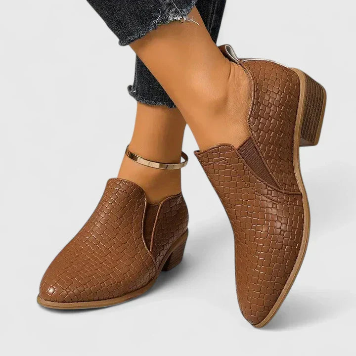 Harper Brooklyn | Orthopedic Shoes