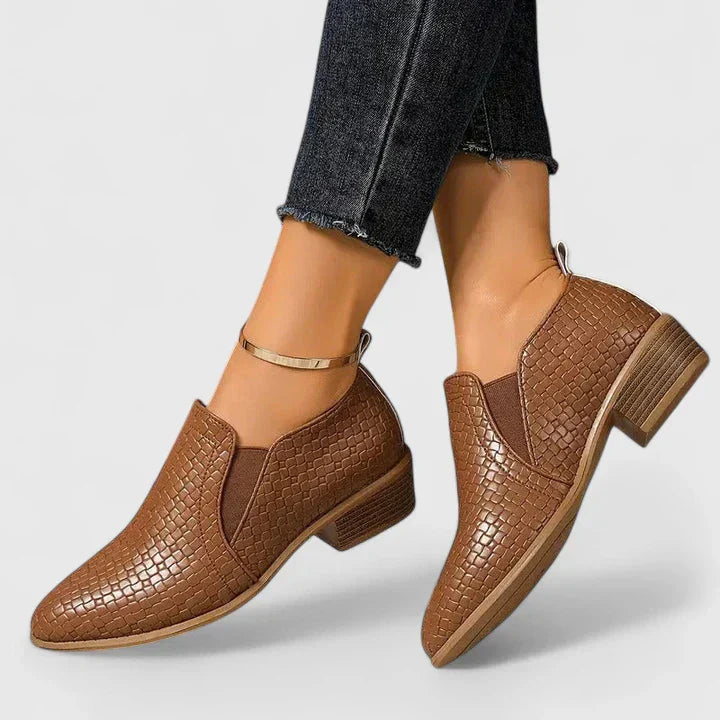 Harper Brooklyn | Orthopedic Shoes