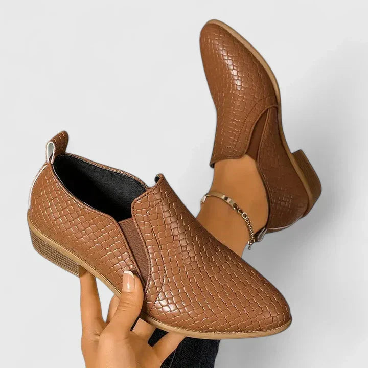 Harper Brooklyn | Orthopedic Shoes